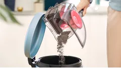 Leicht entleerbarer Staubbehälter