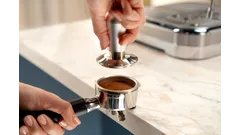 Countertop-safe tamp system
