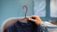 Retractable top hook