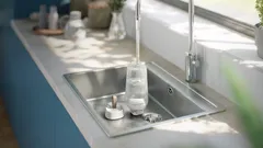 Large 1.1L water tank