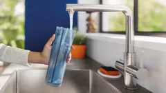 De Philips OneUp Elektrische Dweil is waterbesparend