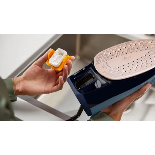 Azur 8000 Series Steam Iron